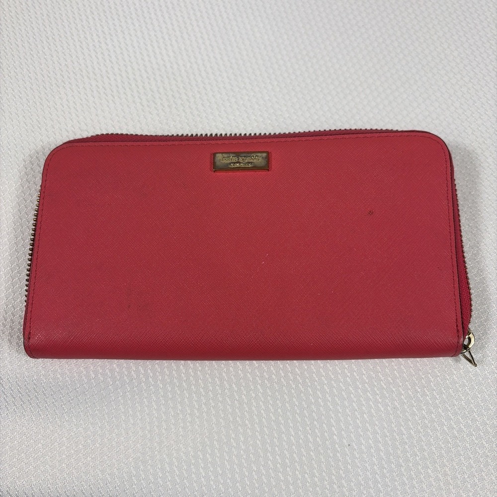 Kate Spade Laurel Way Neda Large Leather Wallet in Pink